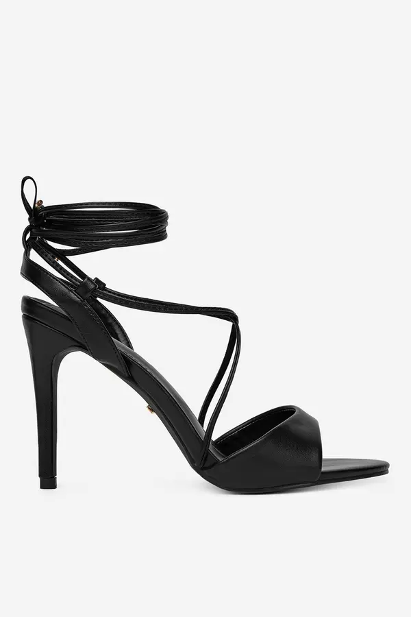 DeeZee Sandali DeeZee LB0617-1 Črna