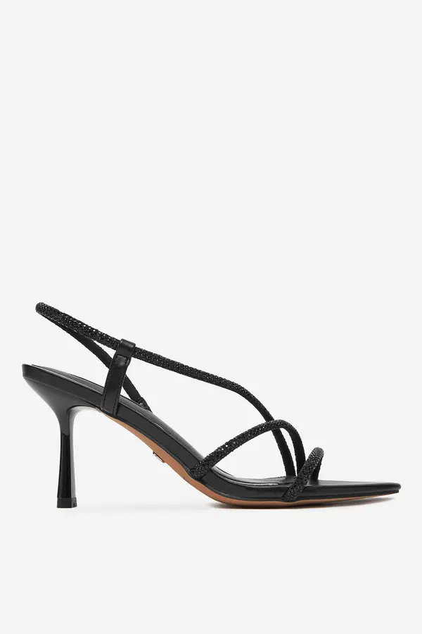 Nine West Sandali NINE WEST R25SS019000 Črna