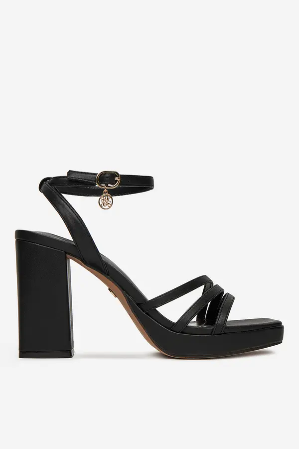 Nine West Sandali NINE WEST TS6197-01 Črna