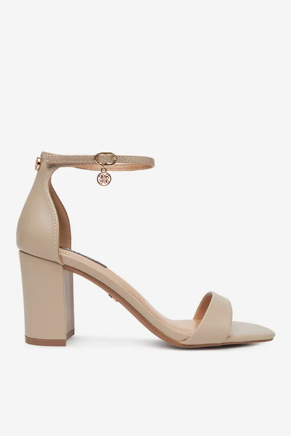Nine West Sandali NINE WEST WFA2647-1 Bež