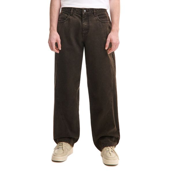 Cropp Cropp - Loose fit kavbojke - temno rjava