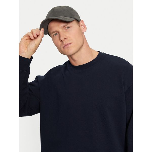 Guess Kapa s šiltom Guess Z4BZ02 WO07T Črna