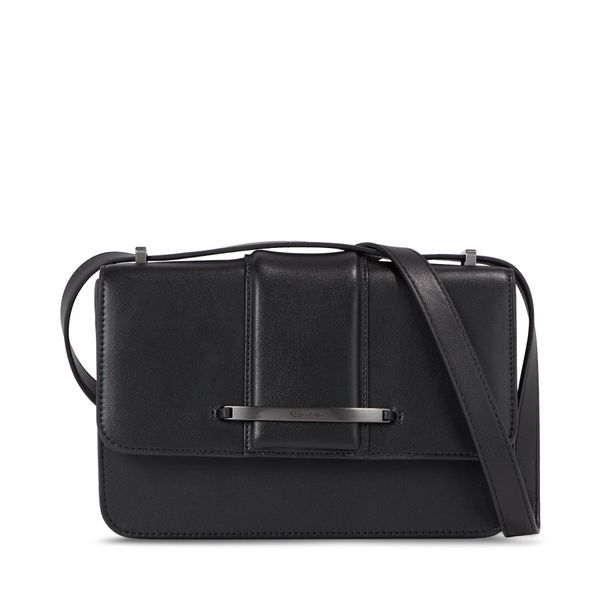 Calvin Klein Ročna torba Calvin Klein Bar Hardware Shoulder Bag K60K611045 Ck Black BAX