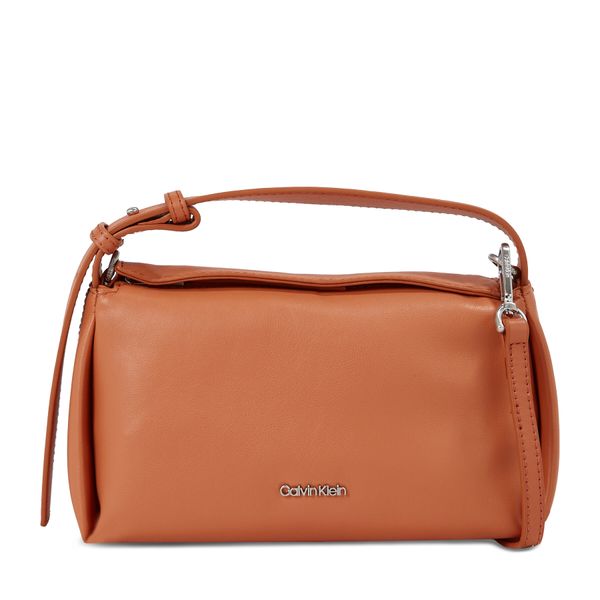 Calvin Klein Ročna torba Calvin Klein Elevated Soft Mini Bag K60K611305 Autumn Leaf GAP