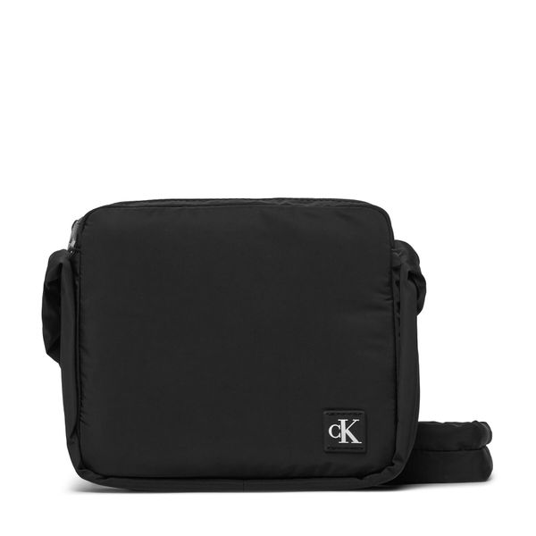 Calvin Klein Jeans Ročna torba Calvin Klein Jeans Block Sq Camerabag21 Ny K60K611557 Črna