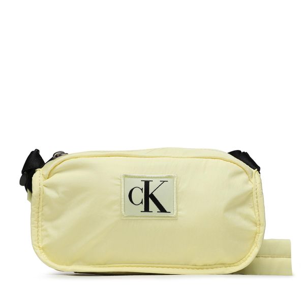 Calvin Klein Jeans Ročna torba Calvin Klein Jeans City Nylon Ew Camera Bag K60K610854 Rumena