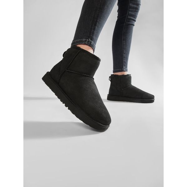 Ugg Škornji za sneg Ugg W Classic Mini II 1016222 Črna