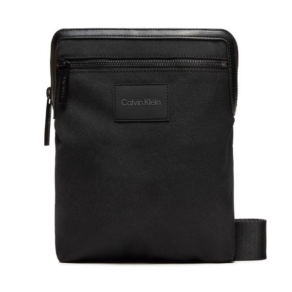 Calvin Klein Torbica za okrog pasu Calvin Klein Ck Remote Pro K50K511626 Črna