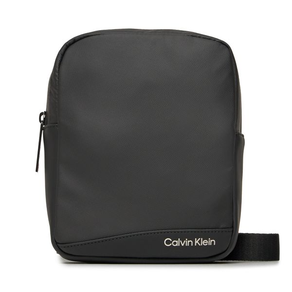 Calvin Klein Torbica za okrog pasu Calvin Klein Rubberized Conv Reporter S K50K511252 Ck Black BEH