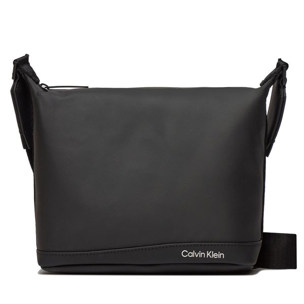 Calvin Klein Torbica za okrog pasu Calvin Klein Rubberized Wide Base Xover K50K511251 Črna