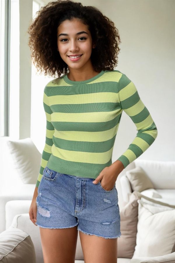 dewberry 16420 Dewberry Womens Striped Crew Neck Knitwear Sweater-GREEN