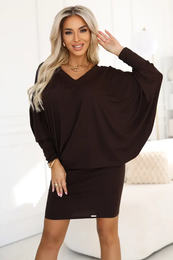 NUMOCO 402-9 Comfortable batwing dress with long sleeves - chocolate