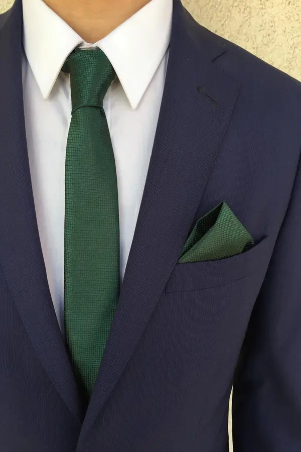 dewberry 69641 Dewberry Mens Tie and Handkerchief Set-GREEN