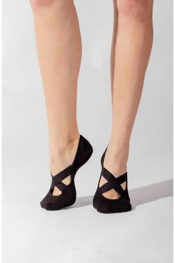 dewberry 91022 Dewberry 2-Pack Womens Yoga & Pilates Socks 36-41-BLACK