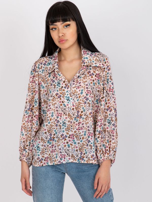 Fashionhunters Airy beige blouse with floral print ZULUNA