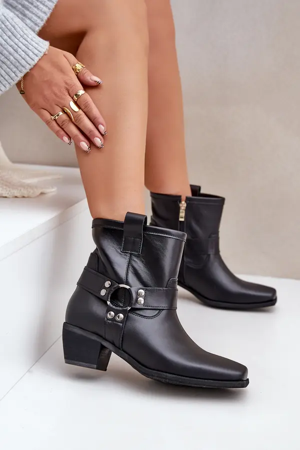 Zazoo Ankle Boots Made Of Natural Leather On Heel Black Zazoo
