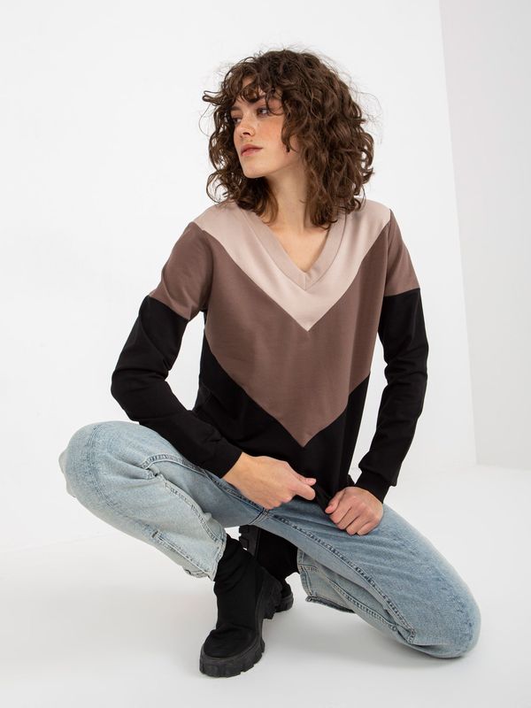 Fashionhunters Basic beige and black cotton sweatshirt with neckline