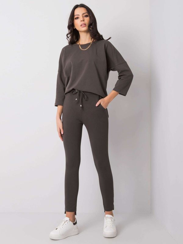 Fashionhunters Basic dark khaki sweatpants