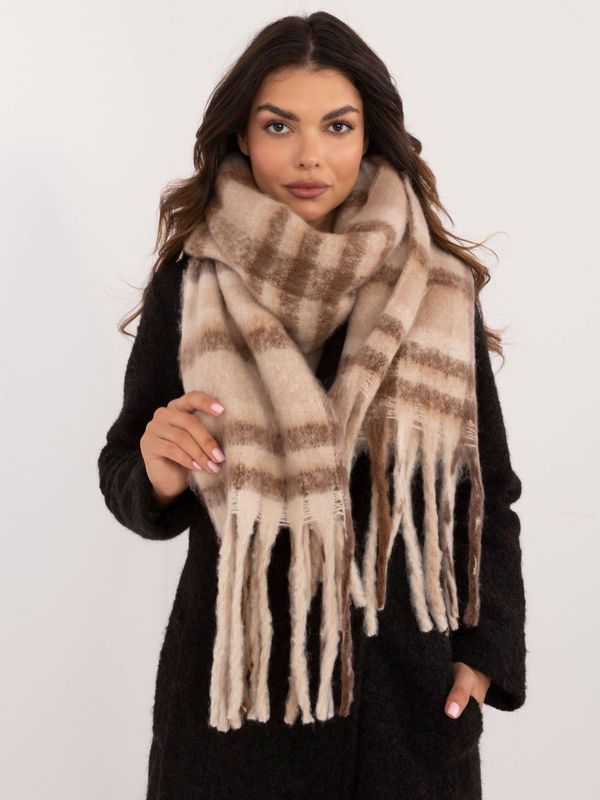 Fashionhunters Beige and brown thick scarf with fringe