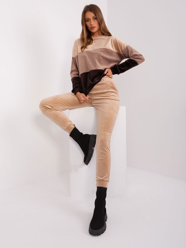 Fashionhunters Beige and dark brown cotton velour set from RUE PARIS