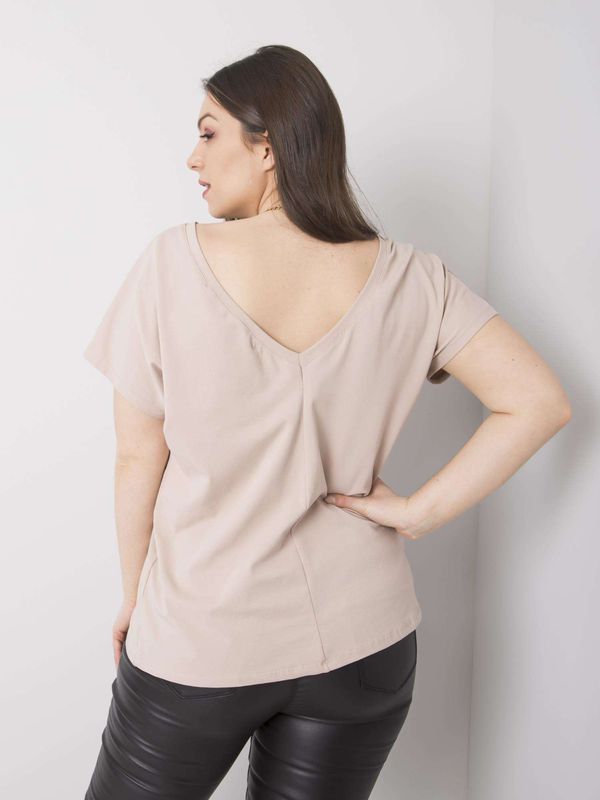 Fashionhunters Beige cotton t-shirt larger size