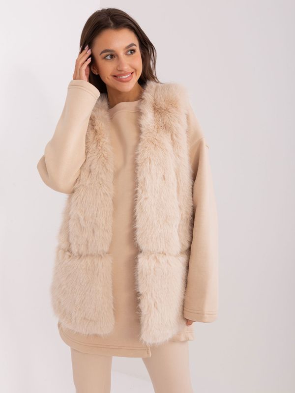 Fashionhunters Beige fur vest with lining