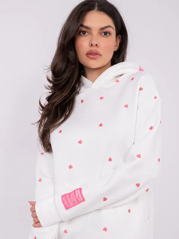 EIGHT 2 NINE Bela jopa s srčki