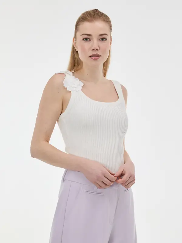 Orsay Bela ženska majica brez rokavov z aplikacijo ORSAY