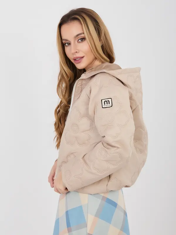 RUE PARIS Bež jakna s cvetličnim prešitjem