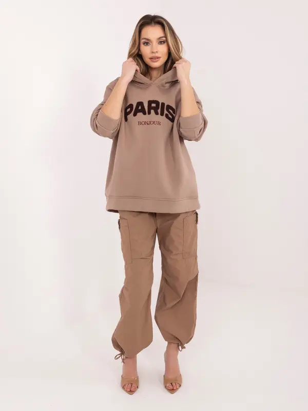 RUE PARIS Bež pulover z napisom