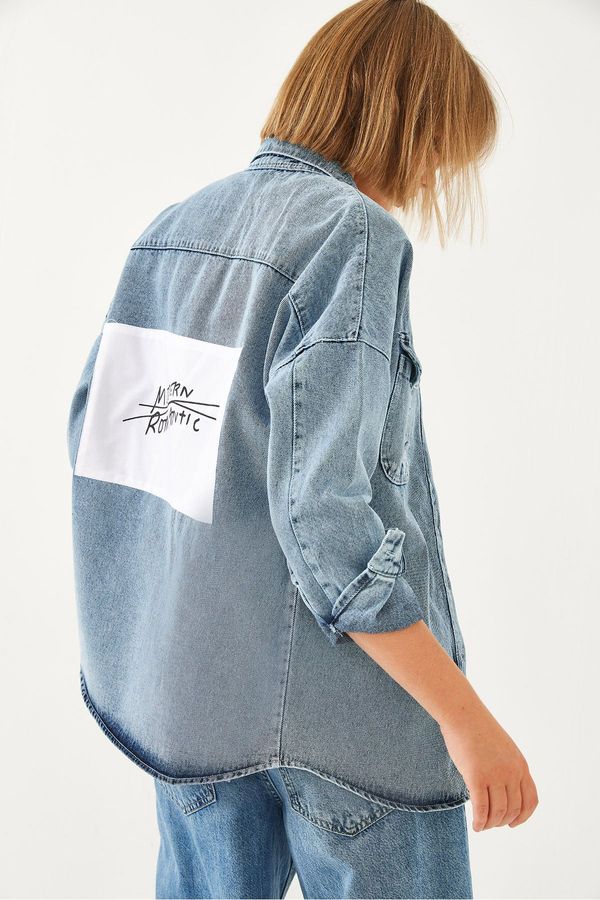 Bianco Lucci Bianco Lucci Women's Back Printed Denim Jacket