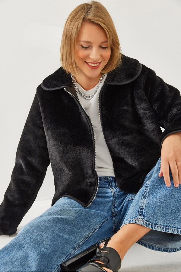 Bianco Lucci Bianco Lucci Women's Collared Zippered Faux Für Coat