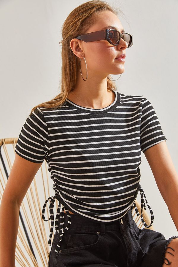 Bianco Lucci Bianco Lucci Women's Crew Neck Striped Blouse