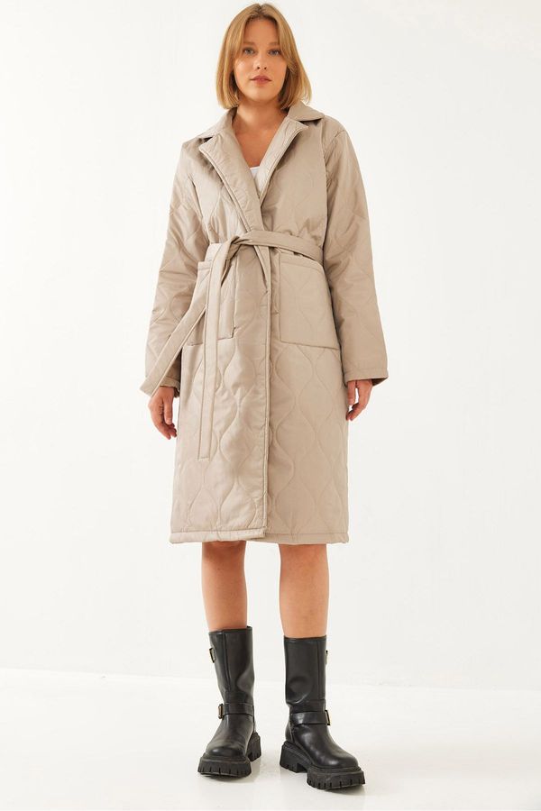 Bianco Lucci Bianco Lucci Women's Double Pocket Belted Quilted Coat 1065