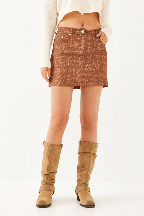 Bianco Lucci Bianco Lucci Women's Leopard Print Mini Skirt MBMS038