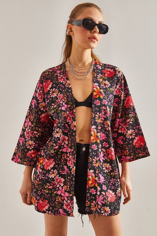 Bianco Lucci Bianco Lucci Women's Multi Patterned Kimono