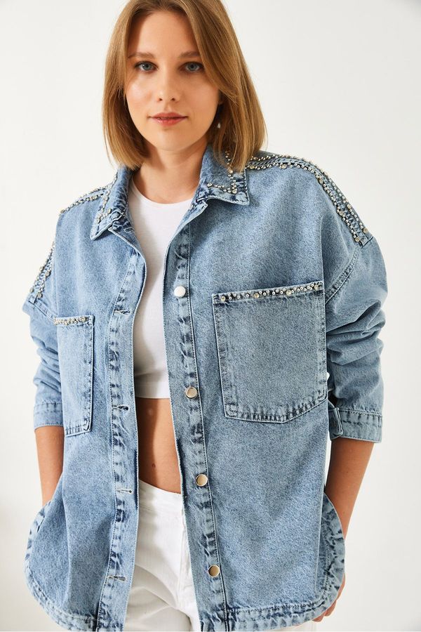Bianco Lucci Bianco Lucci Women's Oval Cut Denim Jacket with Stones Pocket Detail