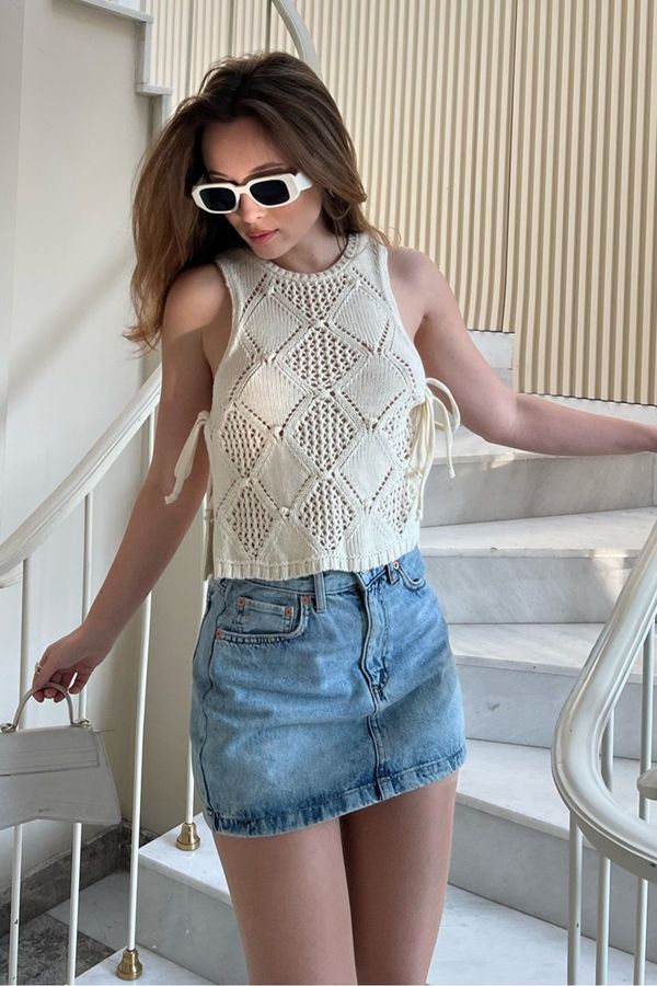 Bianco Lucci Bianco Lucci Women's Side Tie Knitwear Blouse