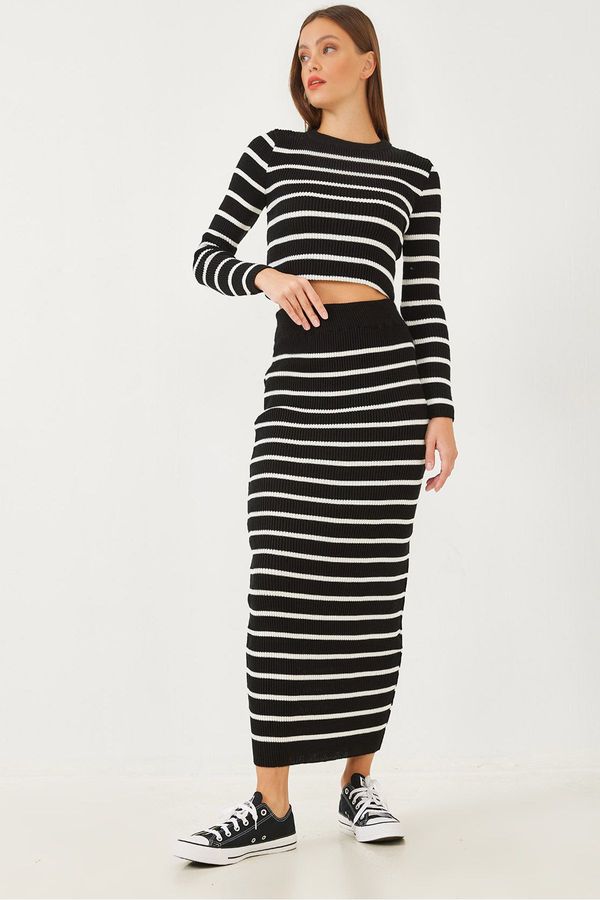 Bianco Lucci Bianco Lucci Women's Striped Knitwear Bottom-Top Set