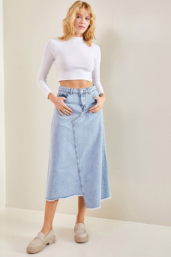 Bianco Lucci Bianco Lucci Women's Symmetrical Pattern Tasseled Denim Skirt