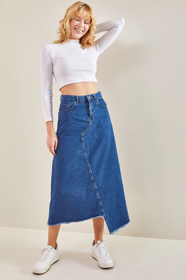 Bianco Lucci Bianco Lucci Women's Symmetrical Pattern Tasseled Denim Skirt