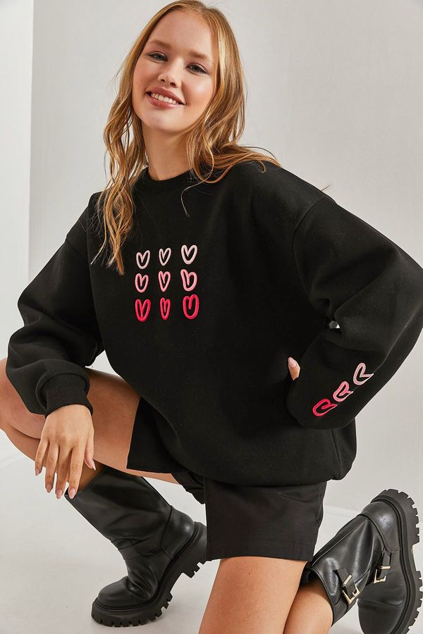 Bianco Lucci Bianco Lucci Women's Three Thread Raised Heart Printed Sweatshirt