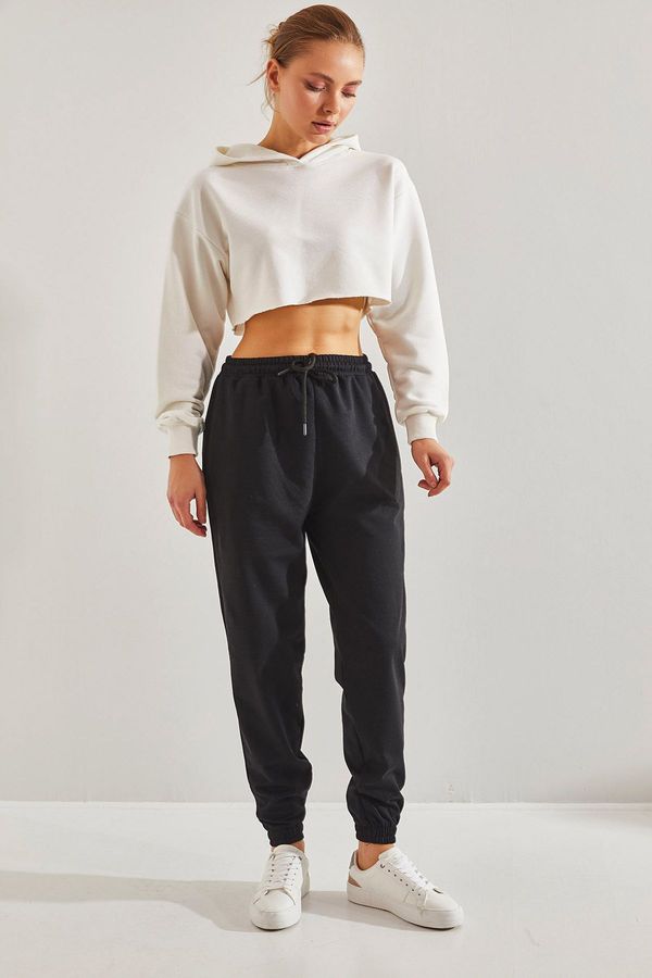 Bianco Lucci Bianco Lucci Women's Two Thread Cuff and Elastic Waist Jogger Sweatpants