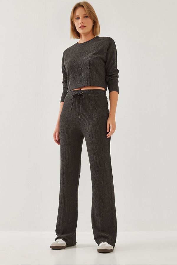 Bianco Lucci Bianco Lucci Women's Waist Tied Basic Bottom-Top Set