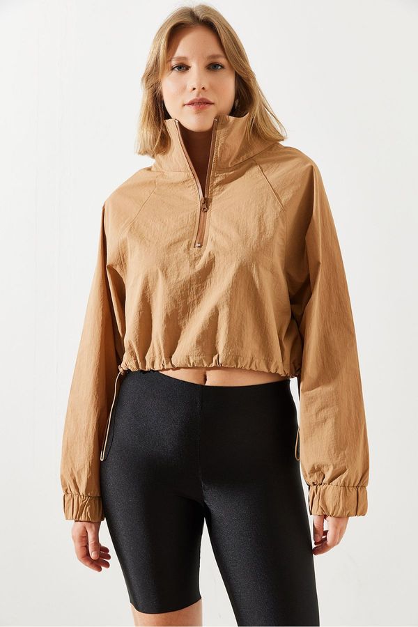 Bianco Lucci Bianco Lucci Women's Zipper Detailed Raincoat MBMS002