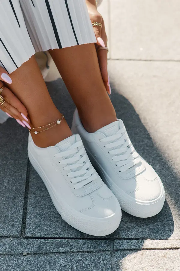 BIG STAR SHOES BIG STAR SHOES Women's Platform Sneakers Big Star