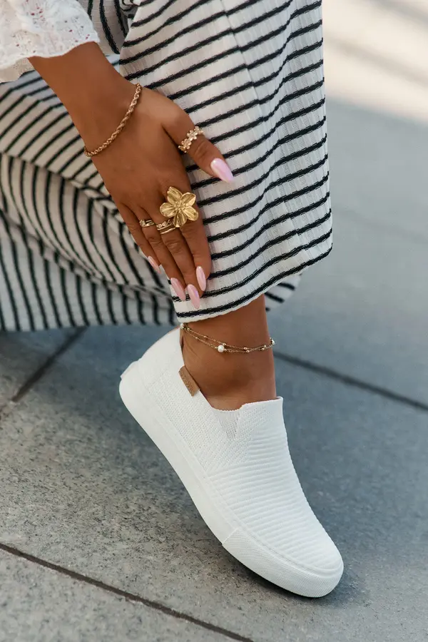 BIG STAR SHOES BIG STAR SHOES Women's Slip-On Sneakers Big Star