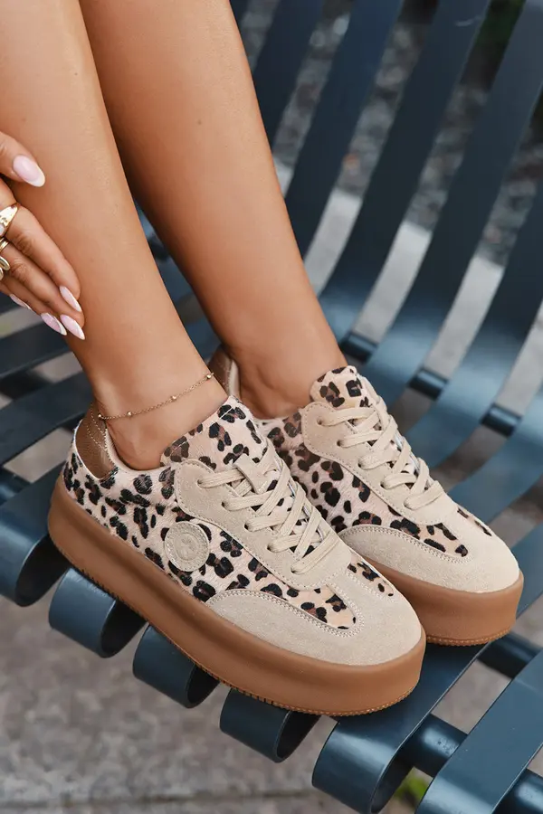 BIG STAR SHOES BIG STAR SHOES Women's Sneakers on Platform Panther Big Star