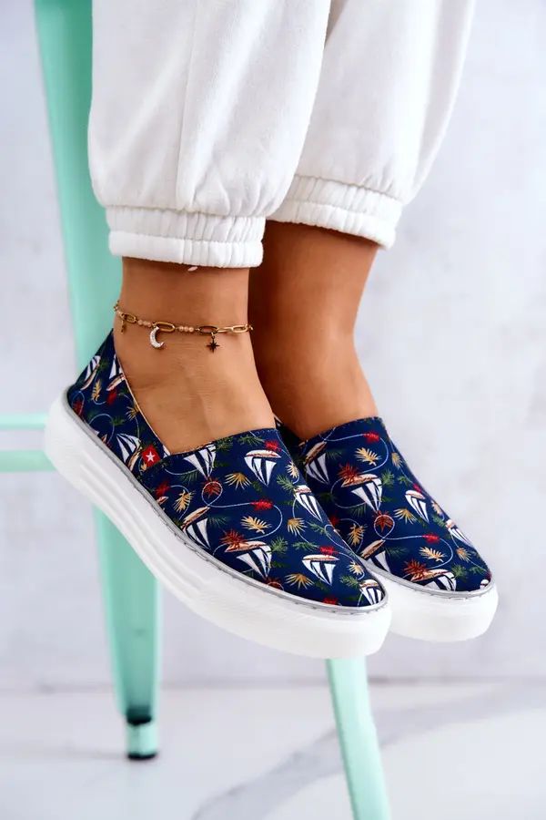 BIG STAR SHOES BIG STAR SHOES Women's Sneakers Slip On Memory Foam Big Star