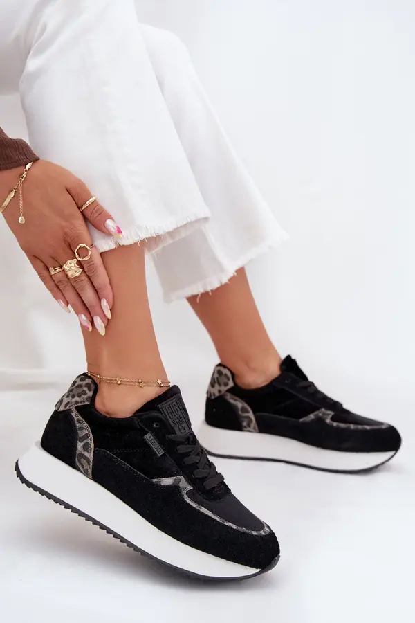 BIG STAR SHOES BIG STAR SHOES Women's Suede Sneakers Big Star